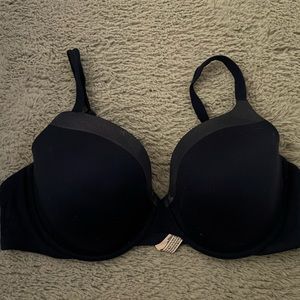 Victoria’s Secret Demi Bra 38D